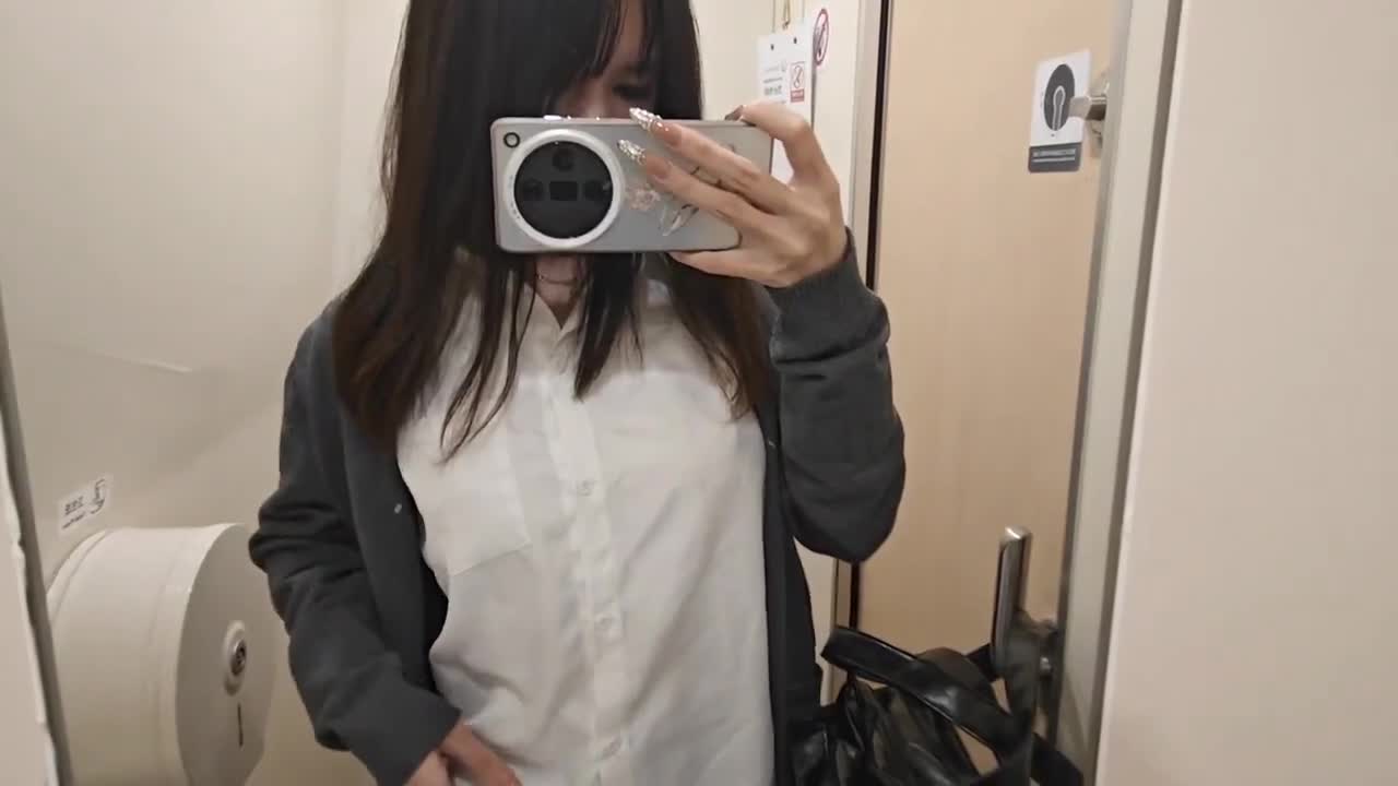 Video 690299 from 坠兔收光 | zhuitumoon