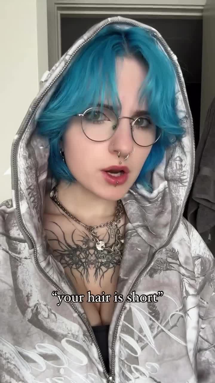 Video 698260 from Lyra Crow (lyracr0w0)