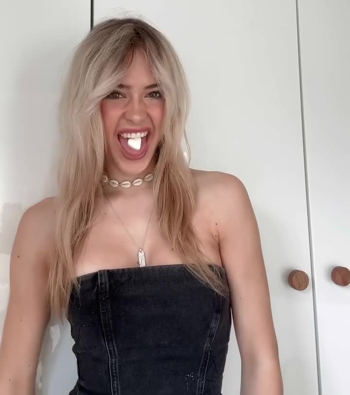 Video 698816 from Sterre Meijer / surfsterre