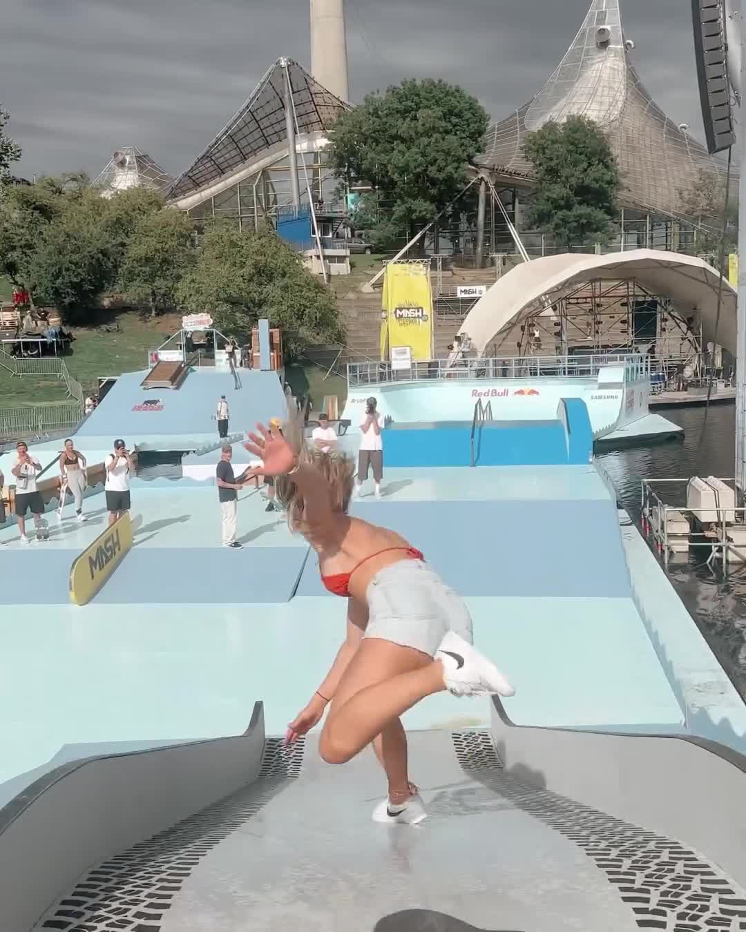 Video 698822 from Sterre Meijer / surfsterre