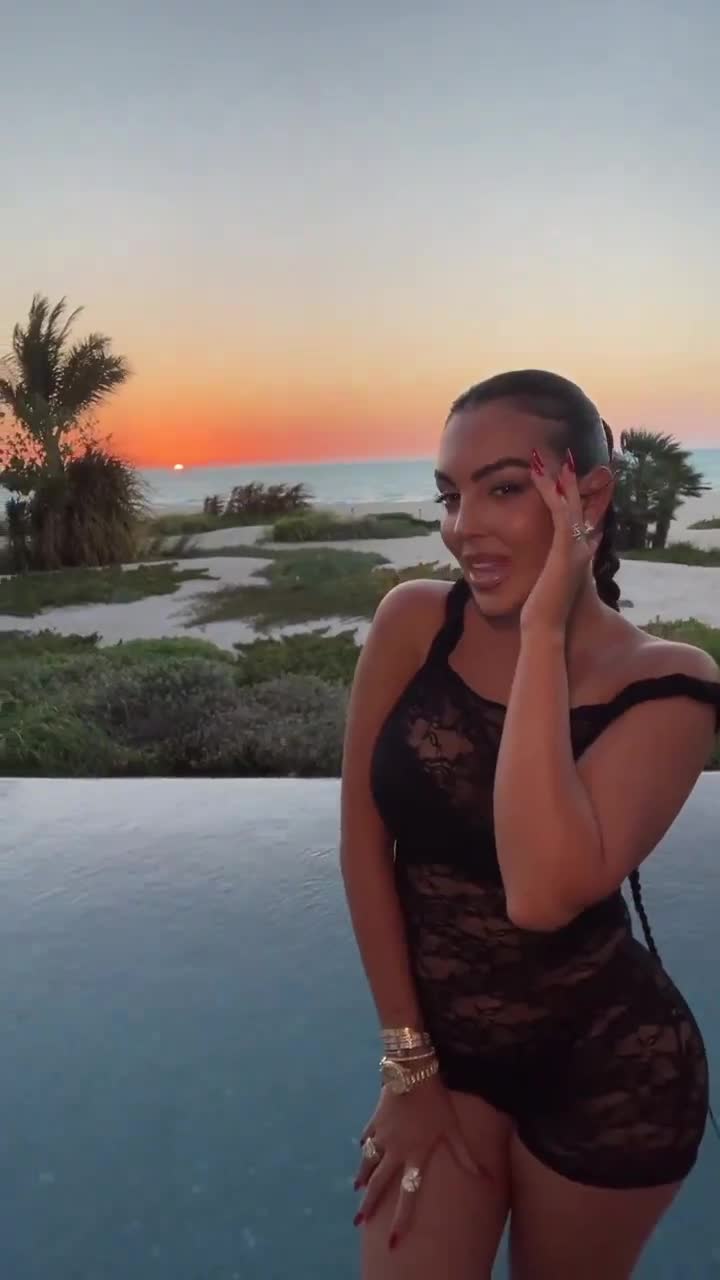 Video 699676 from Georgina Rodriguez