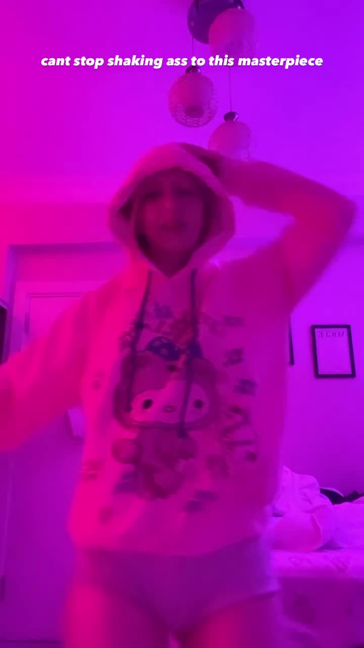 Video 701763 from ilayserah / Ilay Serah