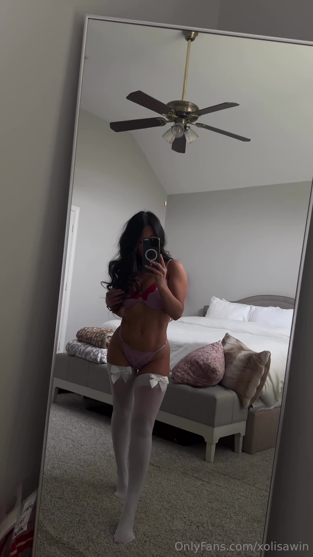 Video 702260 from Lily Nguyen / xolisawin