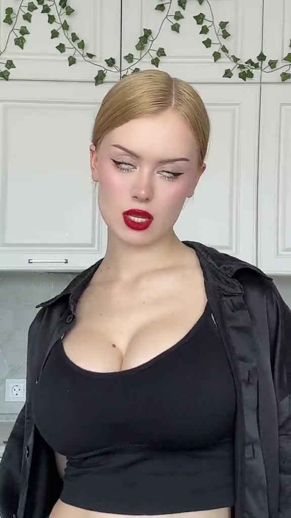 Video 702569 from i_am_doshik / Dasha Doshik