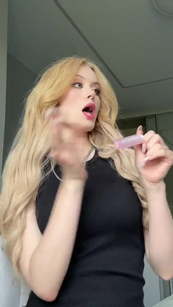 Video 702610 from i_am_doshik / Dasha Doshik