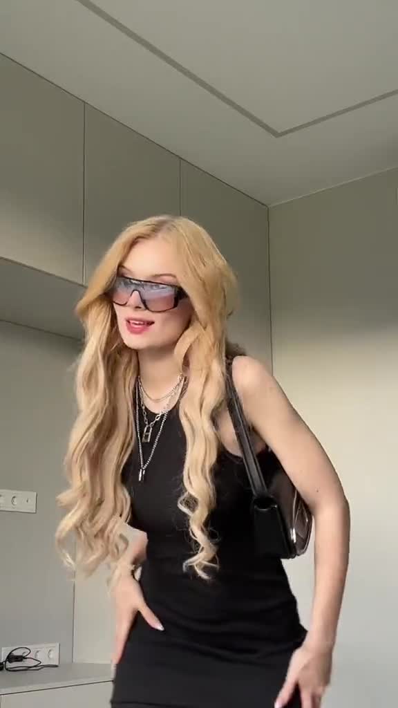 Video 702611 from i_am_doshik / Dasha Doshik