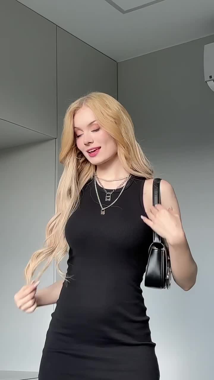 Video 702614 from i_am_doshik / Dasha Doshik