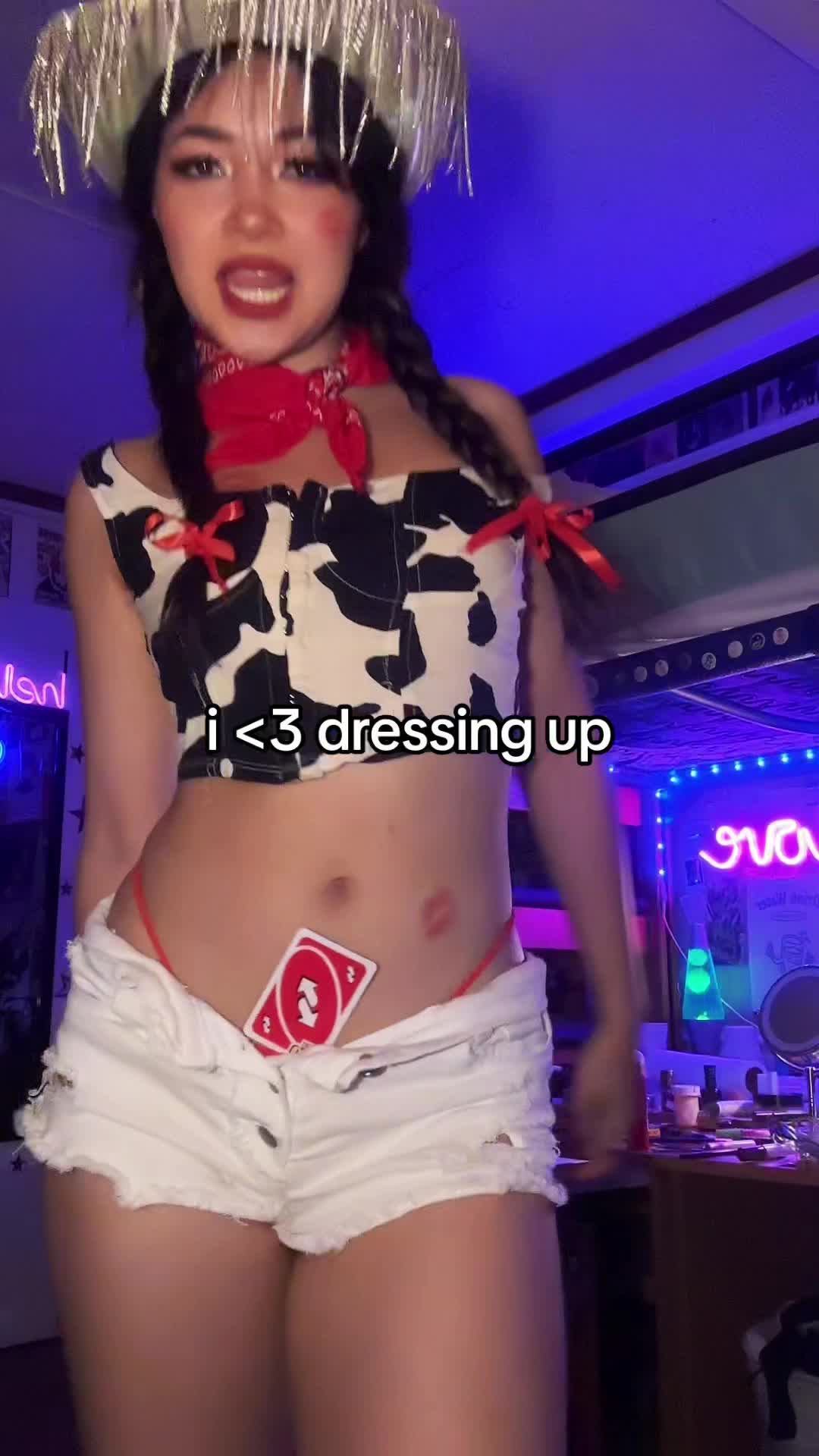 Video 702706 from Natalie Tran / itsnatalietran