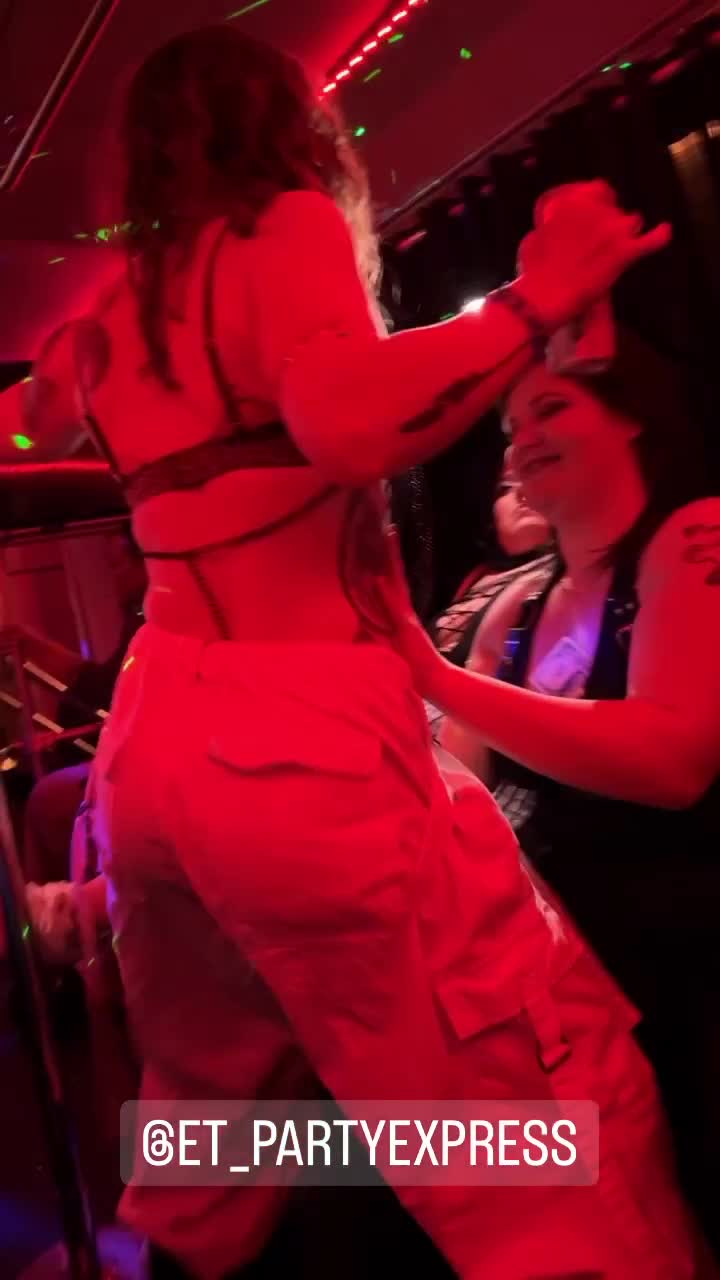 Video 702826 from HaileeandKendra - Hailee Kendra