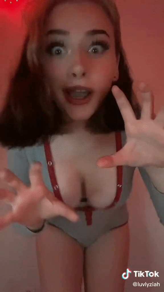 Video 702855 from luvlyziah - ziahmarie - ZiahMarieXO - zizibunnii - ditzyziah