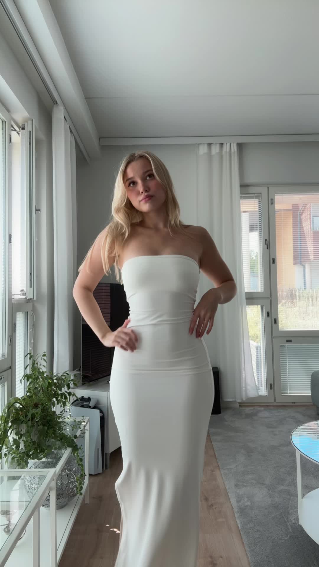 Video 702906 from 1rtonamu | Sara Manner