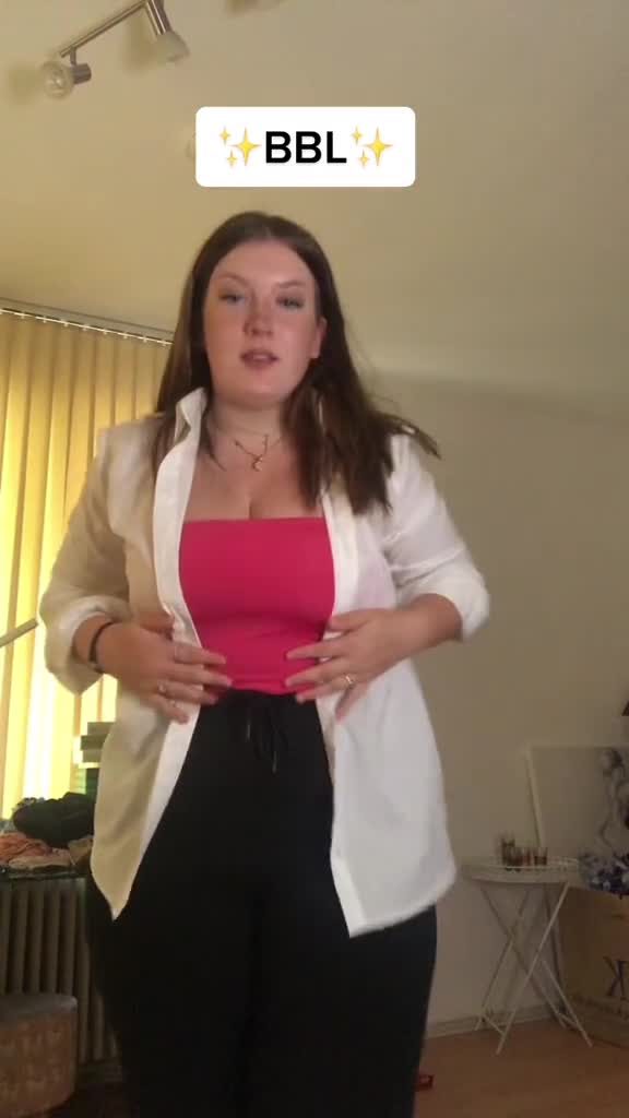 Video 703084 from _Cremebruellee_ / LizzydieSchnegge / Lizzywiththezz