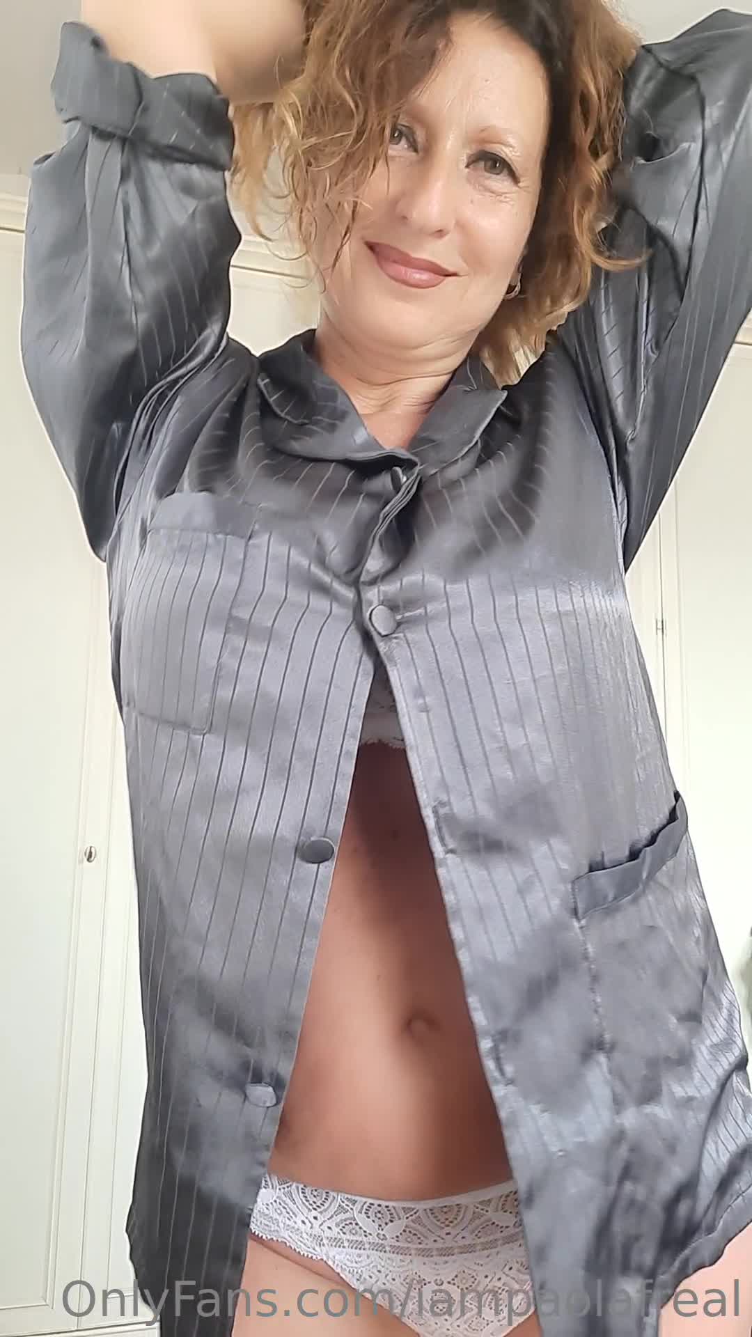 Video 703213 from Paola Fonzi / iampaolafreal / iampaolaf