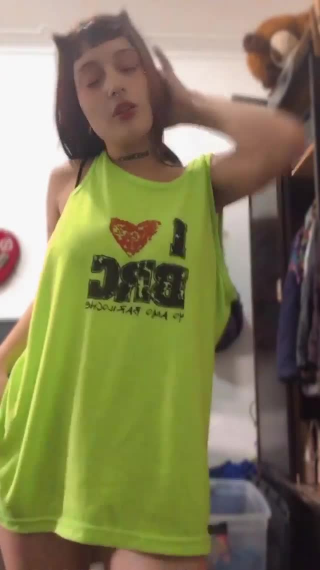 Video 703307 from La.roli25 / milli castillo / La roli / rolita.com / iamroliii