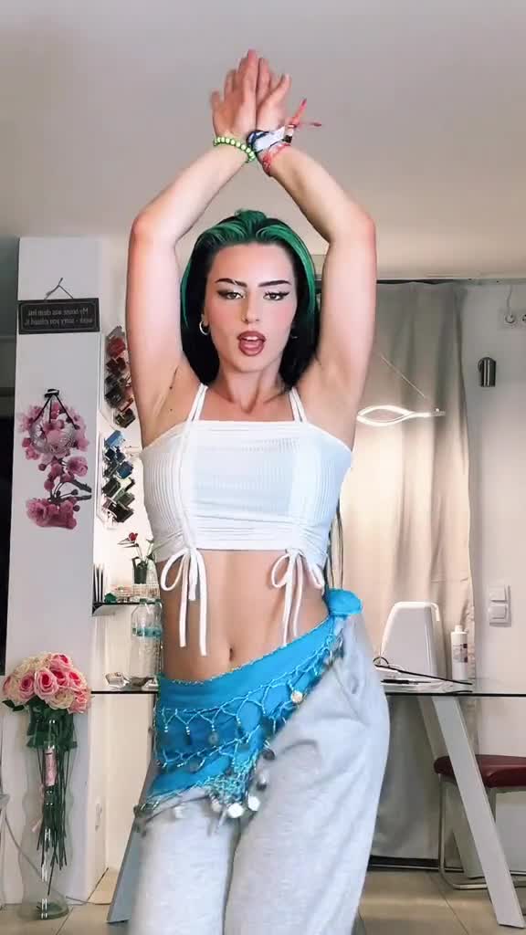 Video 703893 from Dilaraa / di1araa.s / Dilaraa.s