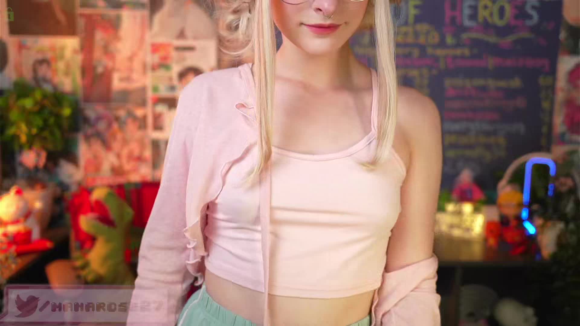 Video 704042 from mana_rose/manarose/manarose27