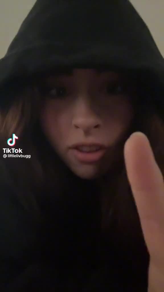 Video 704311 from Liv @littlelivbug