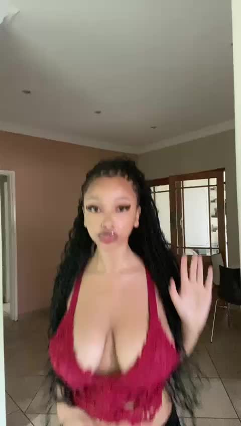 Video 704809 from rubi 🇿🇦 / rubimya / ruxmilk / luxr.red