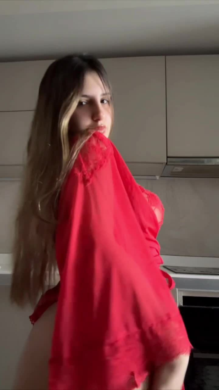 Video 704850 from Tuğçem tusem tango /gmsyani /myqms