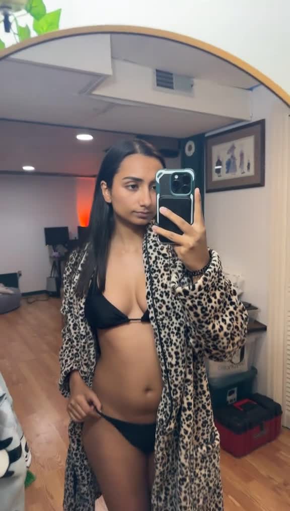 Video 705254 from Shaghana Doyle | shagisabadword