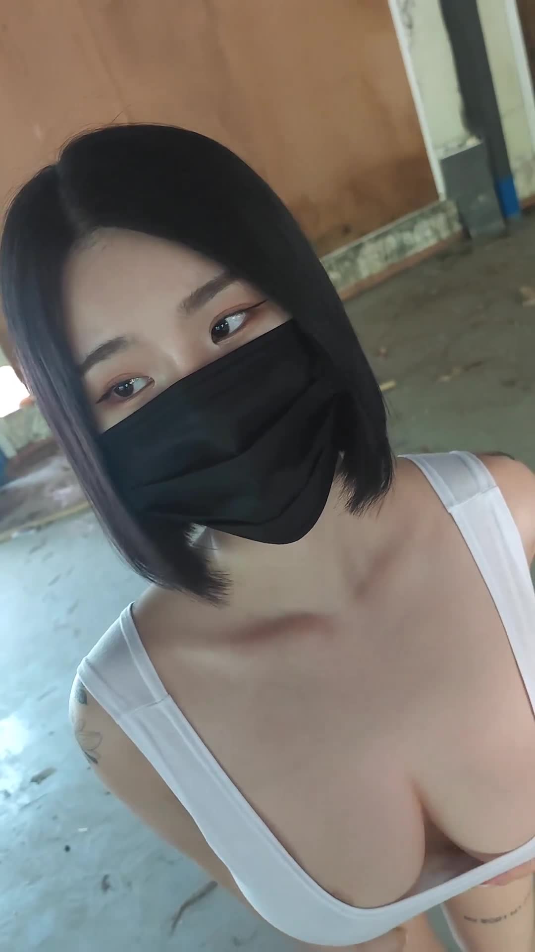 Video 706123 from jyeoning | 70g_ee_y | u12641996