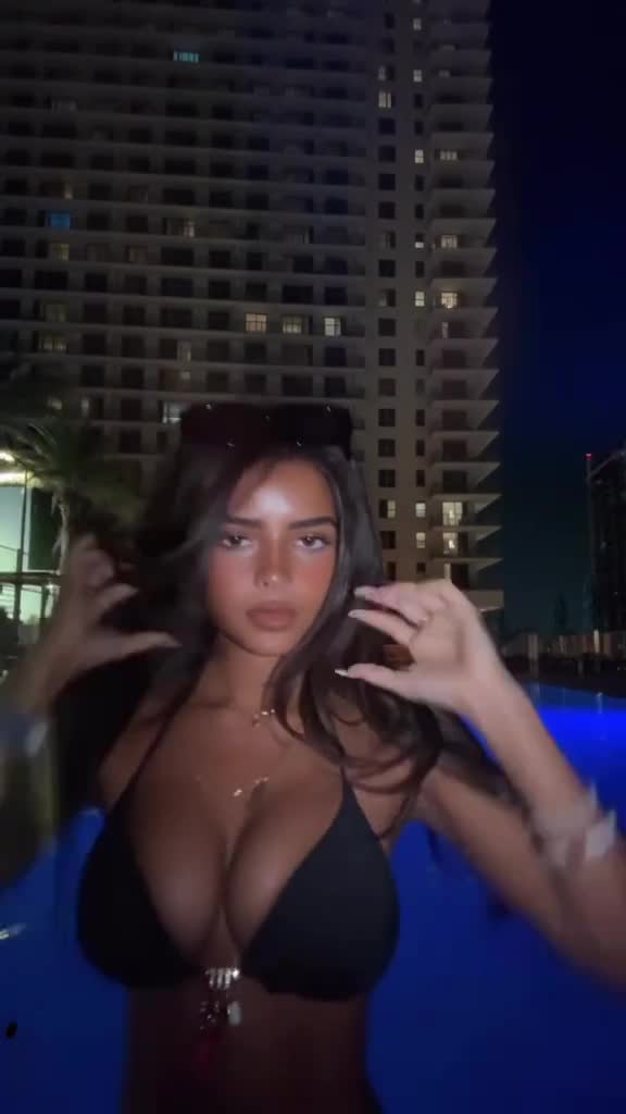 Video 706674 from ms.chulaaa / chulitaaa1