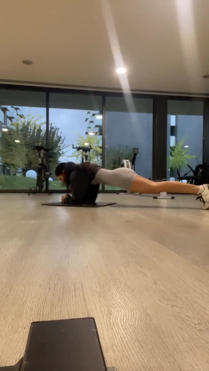 Video 706689 from lilwhuda / Huda Ibhrahim