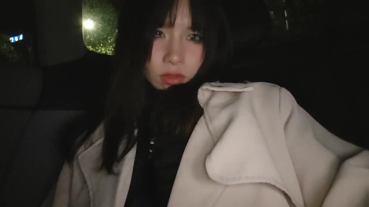 Video 707097 from 坠兔收光 | zhuitumoon