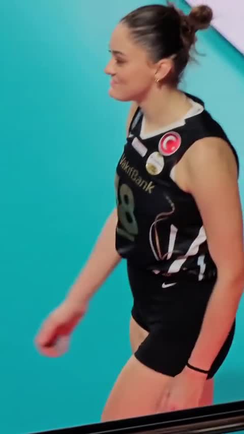 Video 715447 from Zehra Güneş