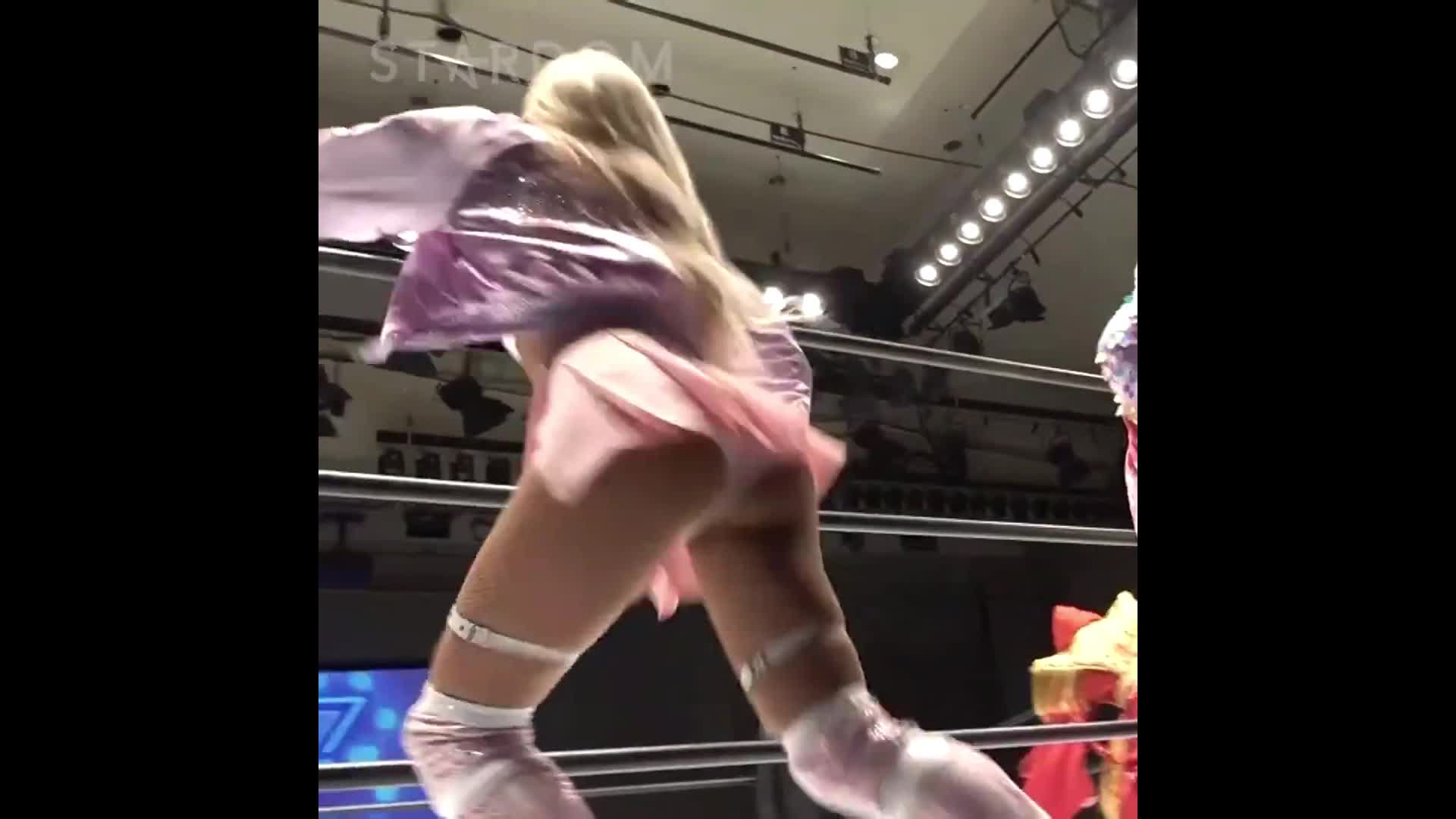 Video 715669 from Mariah May - AEW