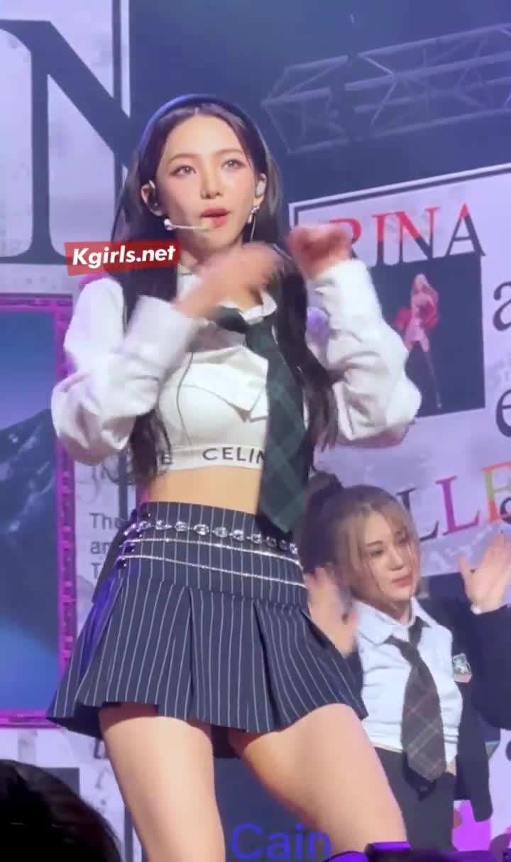 Video 715682 from Karina (æspa / aespa)