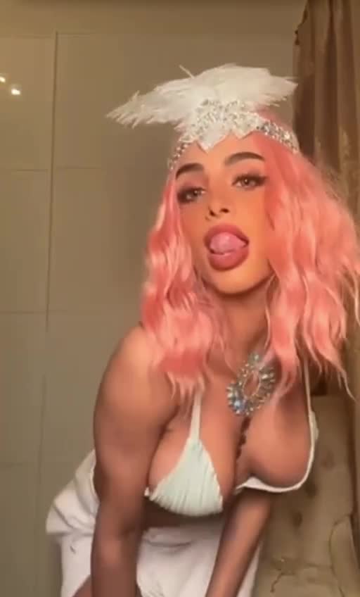 Video 716122 from Reem Birdette / reem.birdette