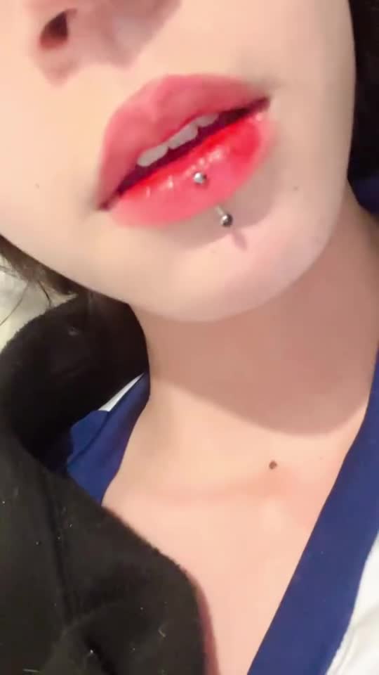 Video 716672 from 1creppy / bingus cat / _1creepyy