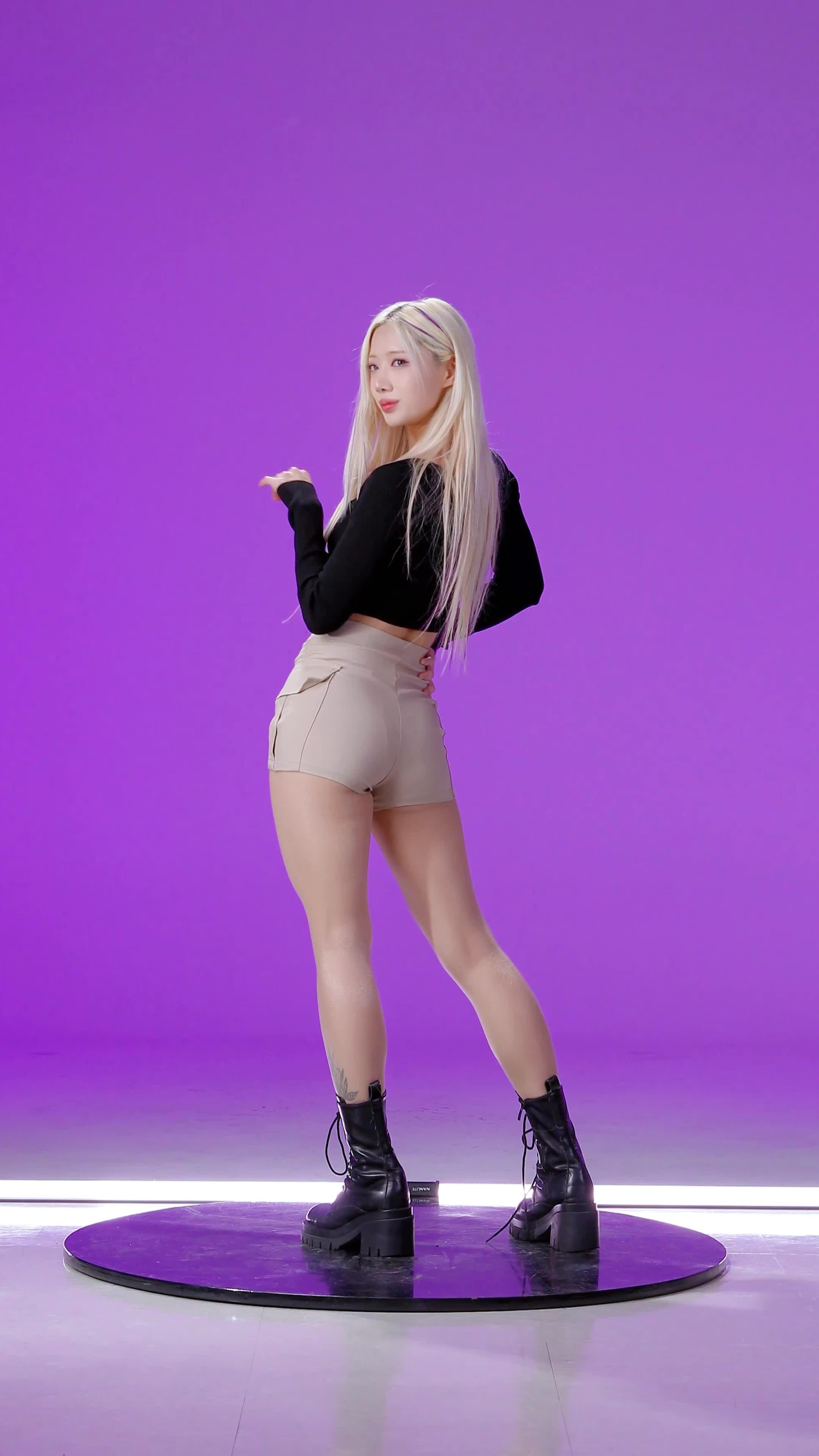 Video 717000 from _purple_lee_/purple_lee