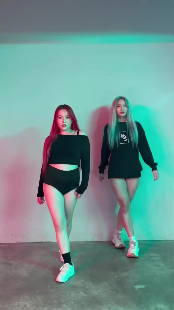 Video 717005 from _purple_lee_/purple_lee