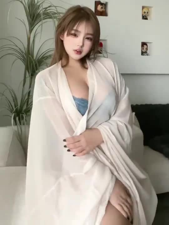 Video 717103 from ice_xiaoyu / ice嬣 / 小U优优子 / 小优 / 小宇 / cuteee.17