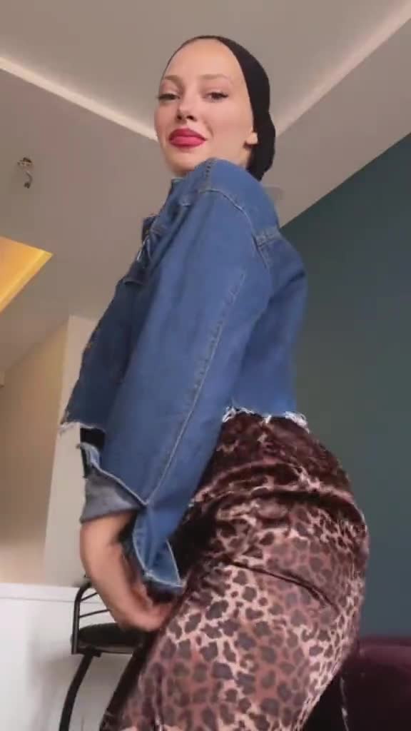 Video 717192 from esrarabiaunal