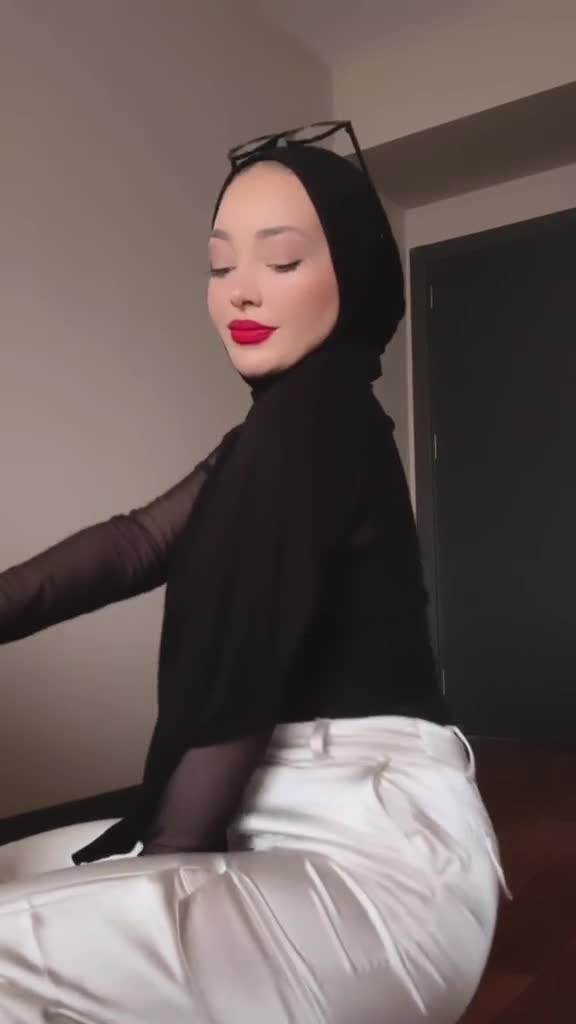 Video 717193 from esrarabiaunal