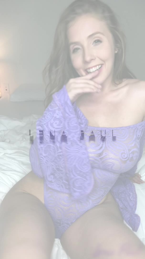 Video 700106 from Lena Paul / lenaisapeach