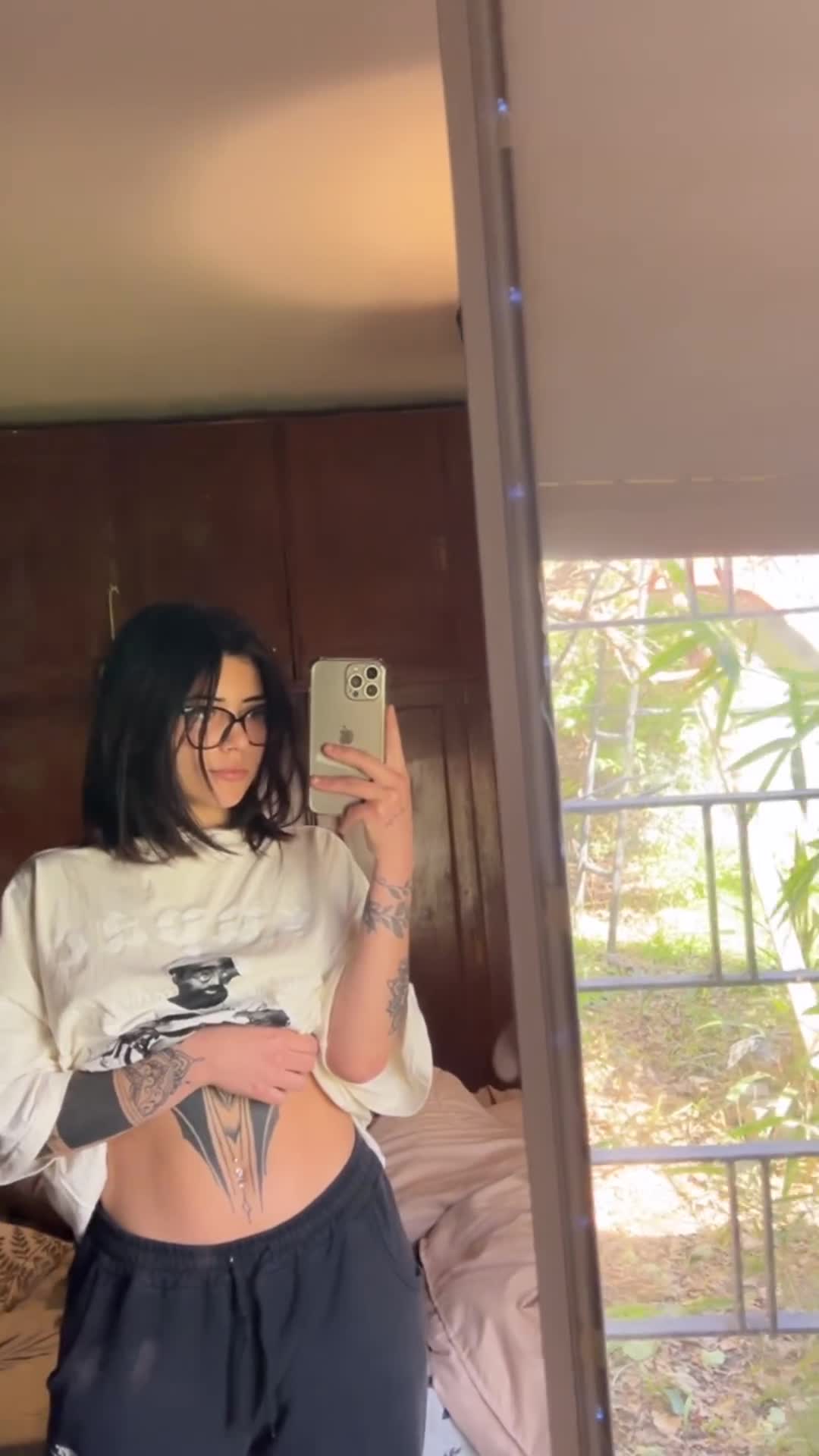 Video 720460 from miliiicalderon / mili calderon / milicalderxn01