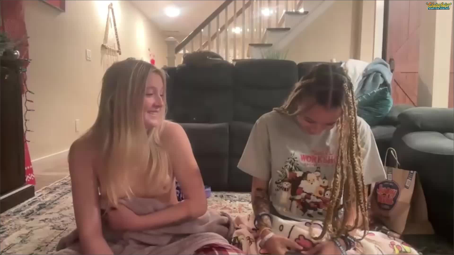 Video 720986 from lexarose05 / lexaarose05 / lexaarose