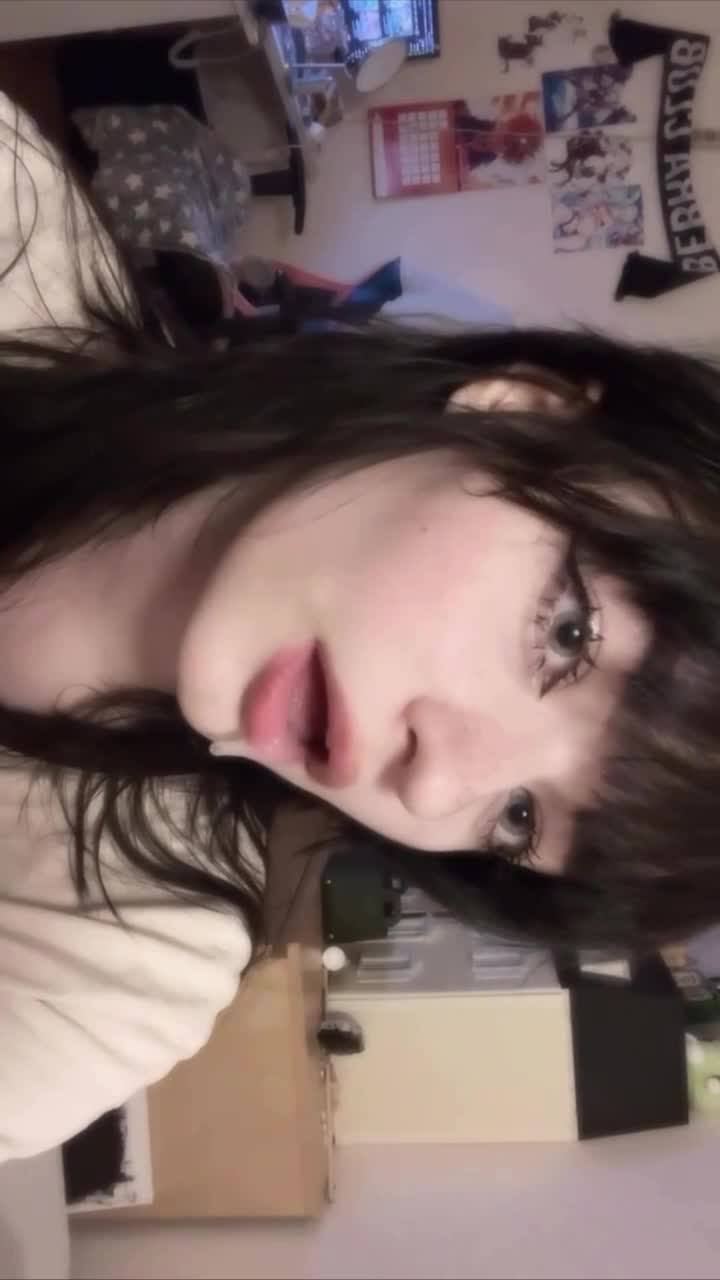 Video 721494 from Yourpersonalwaifu UPWAIFU