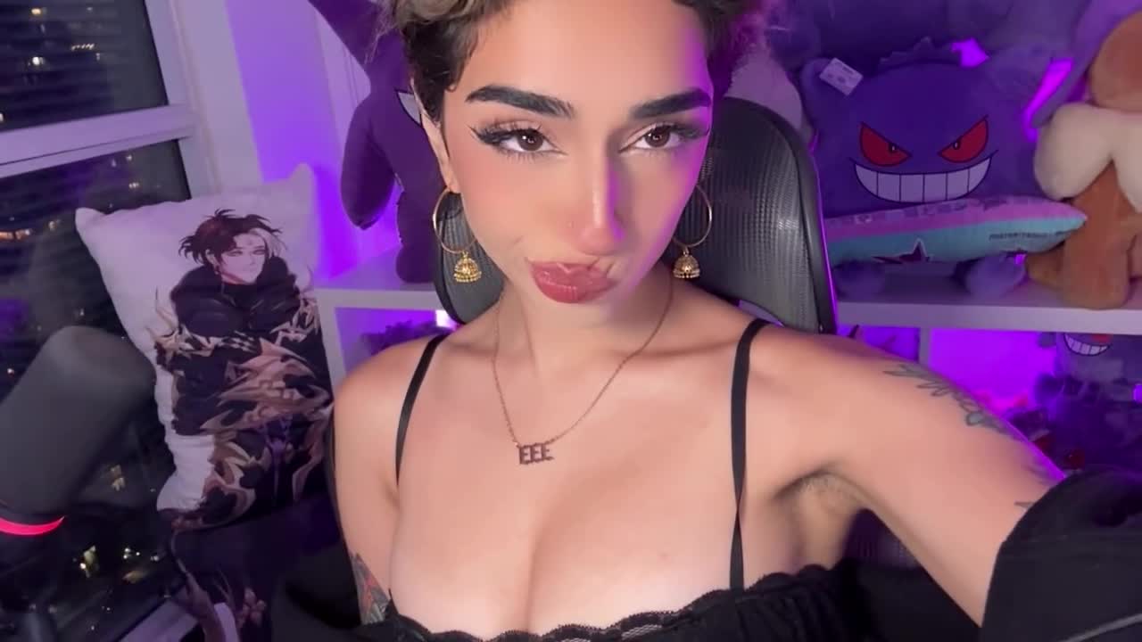 Video 721753 from Saira Rose / sairaspooks