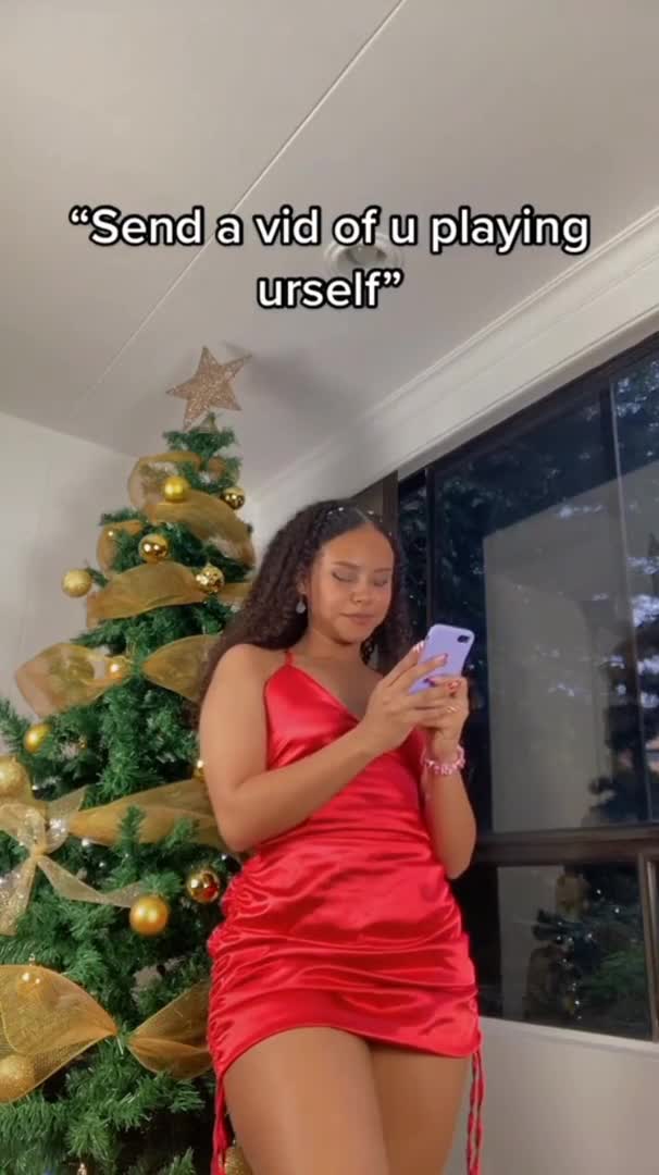 Video 721889 from Emilyssworld / ilovesmilingg / Emilysworld