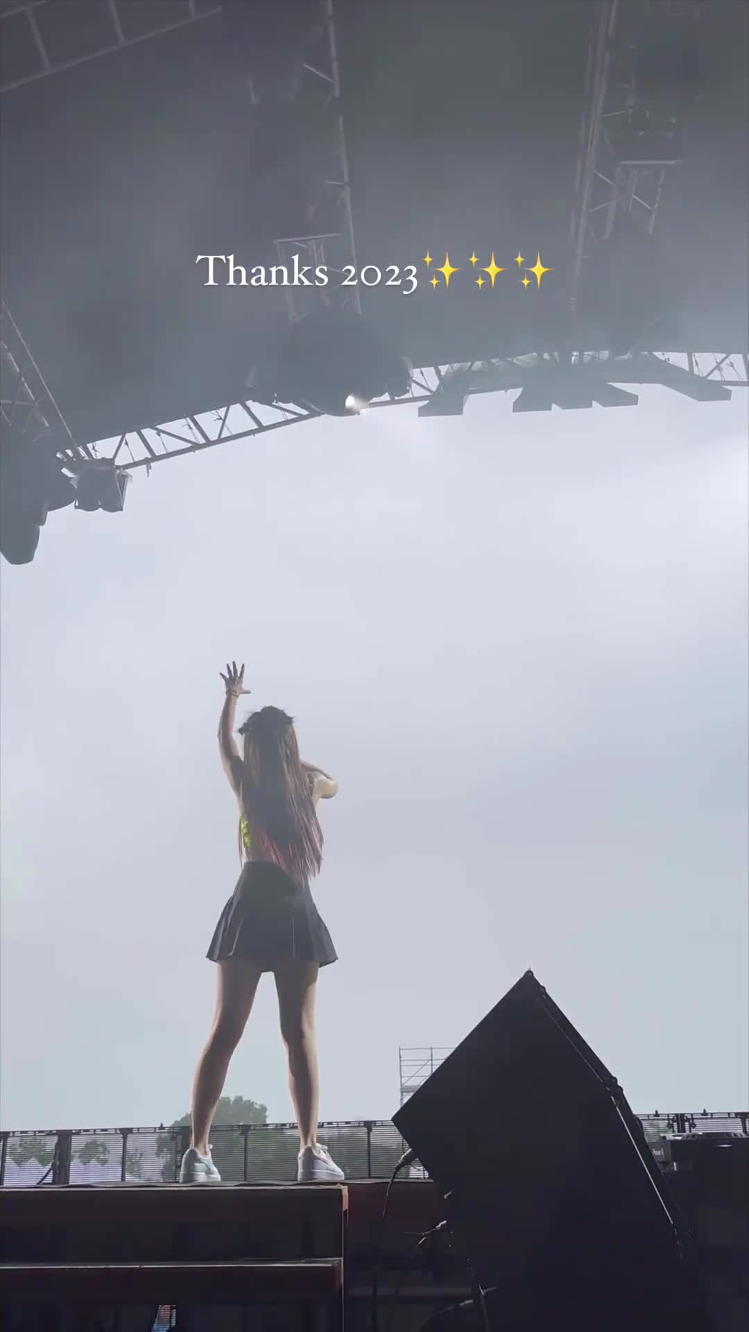 Video 726919 from 𝐖𝐄𝐒𝐓 𝐓𝐔𝐍𝐆 梁西童