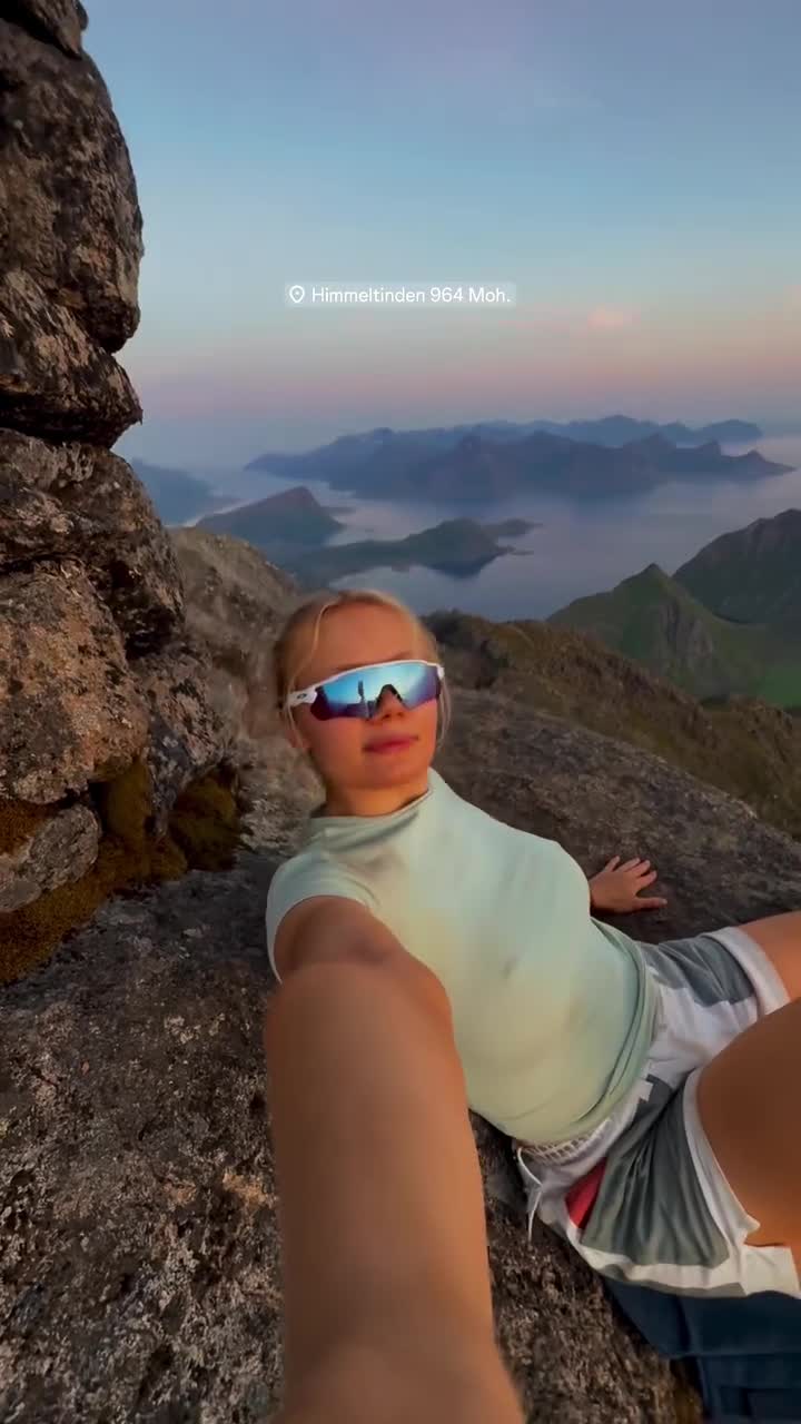 Video 738528 from heleneelises/ Helene Elise Strom/ helenees