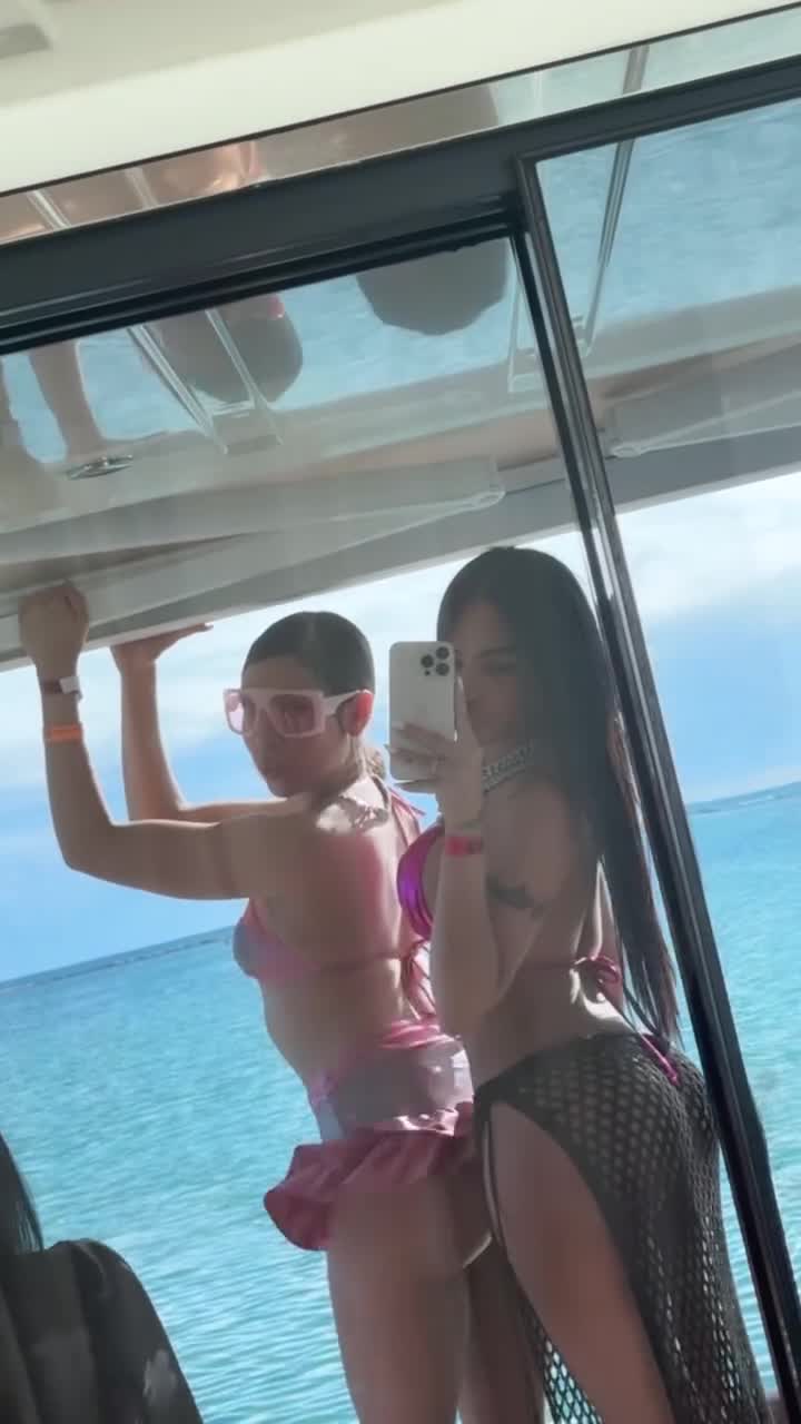 Video 739045 from Yailin La Mas Viral