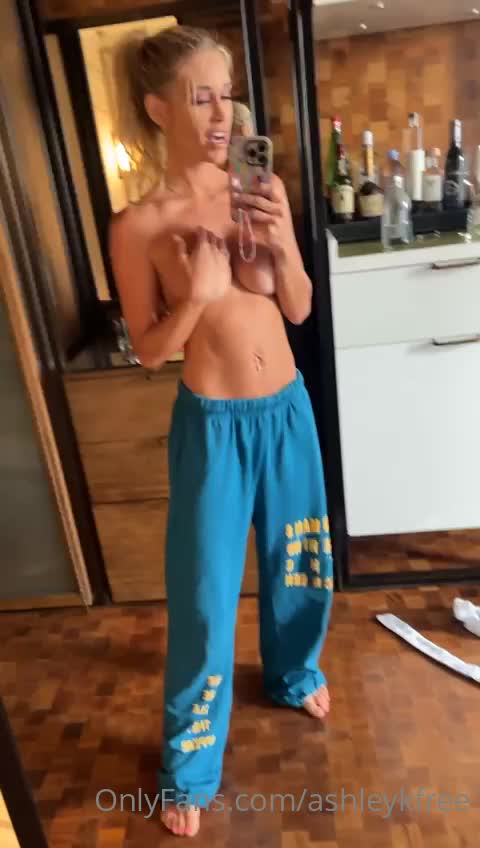 Video 739581 from AshleyK Hawaii / Ashley K