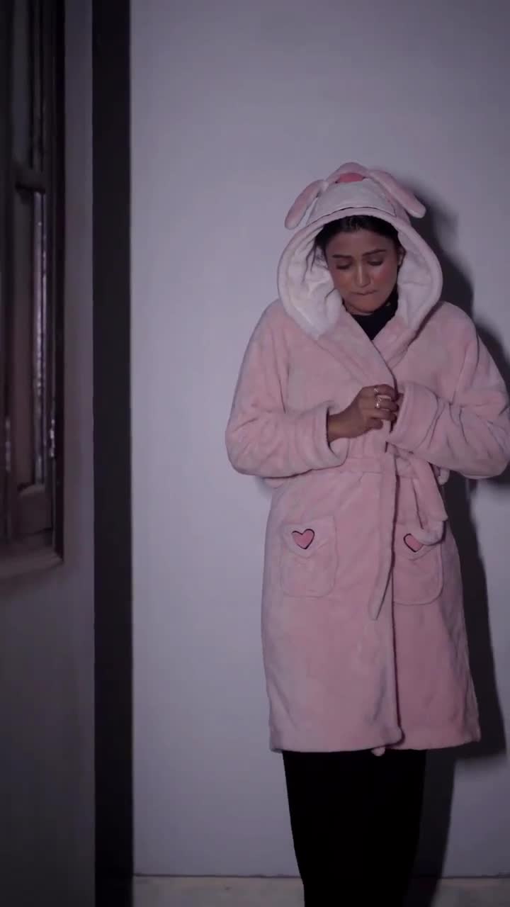 Video 739997 from gima_ashi | Garima Chaurasia