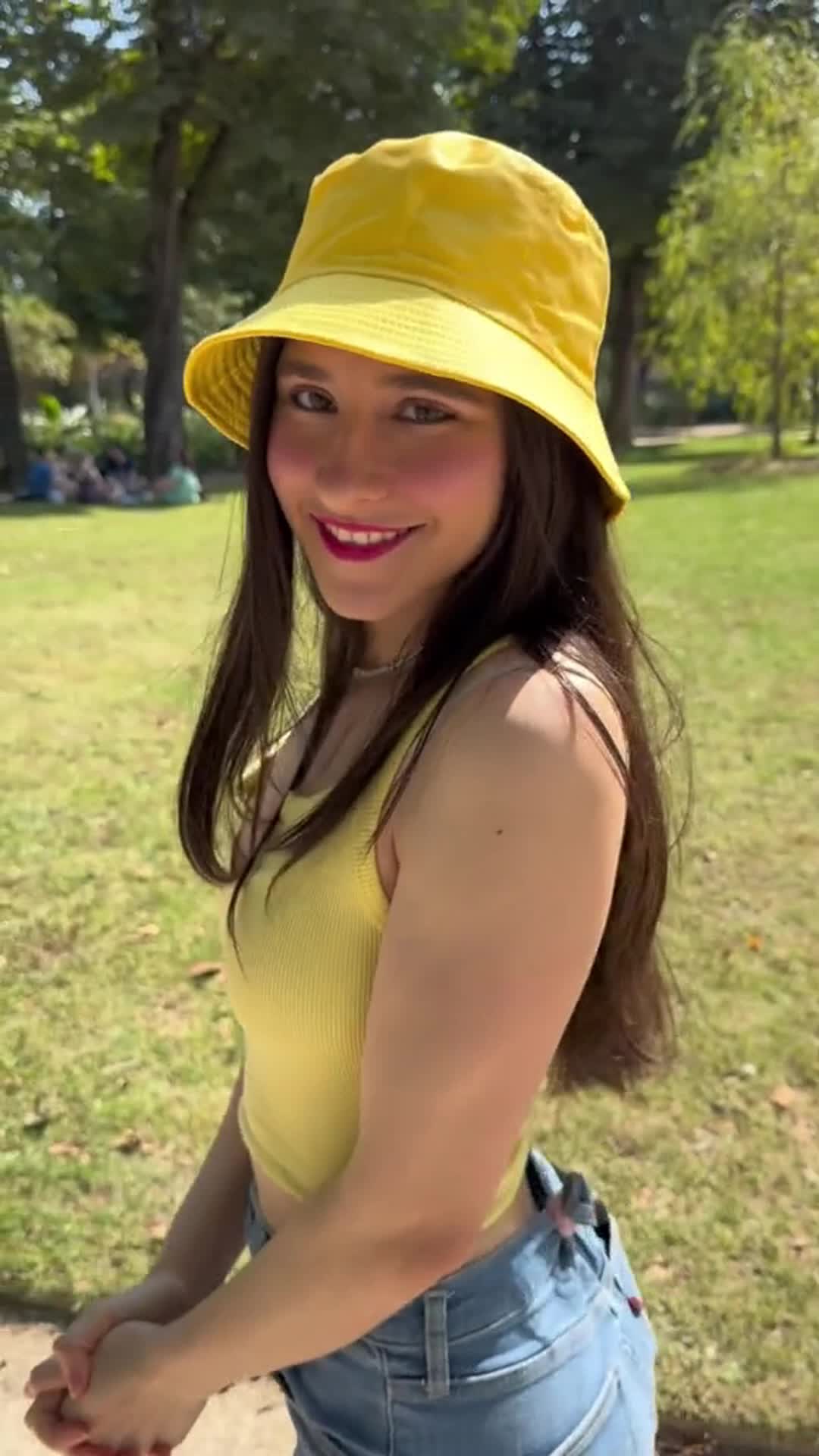 Video 740067 from Arayfer (@arayfer_hernandez)